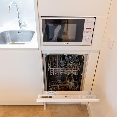Amplio Apto A 300M De Retiro مدريد المظهر الخارجي الصورة